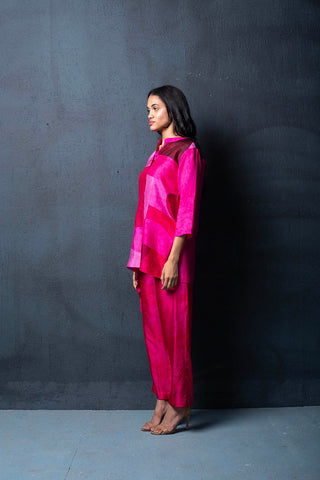 Model wearing pink fuschia co-ord set. Perfect for Resort, loungewear, vacation, summer holidays, brunch, formal events.