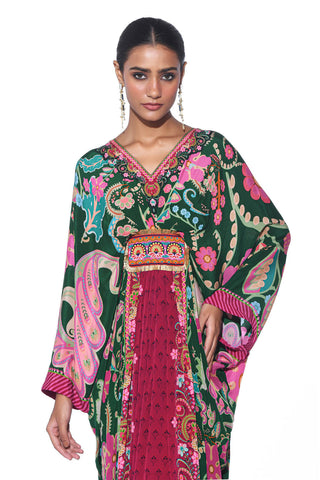 Close up of Emerald Kaftan with Hand Bead Embroidery. Perfect for cocktail parties, festive gatherings, or resort wear for a blend of elegance and comfort. Vibrant Indo-Western Fusion Dress for women.