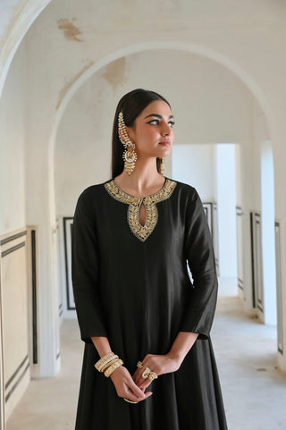 Close up of Neckline gold embroidery in black Anarkali suit, Perfect Indian ethnic wear for Festivities, Parties, Weddings, Events. Designer suits for women.