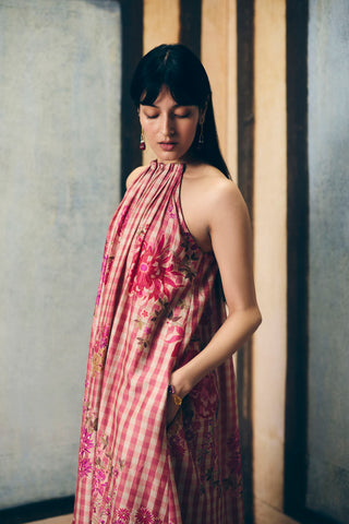 Close up of pink gingham halter neck kurta with matching pants, elegant women’s co-ord set perfect for casual outings, day events, and contemporary ethnic styling.