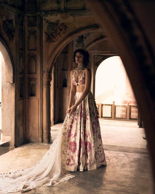 A perfect lehenga set for the roka ceremony, groom and bride pre-wedding photo shoot, Pre-wedding parties 