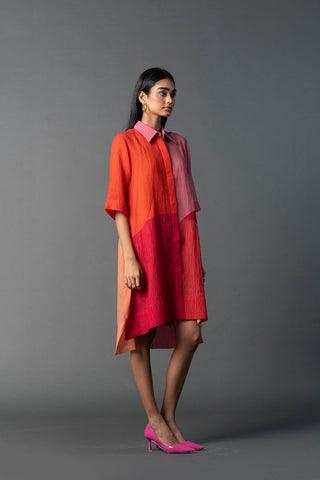 Model in abstract printed two-piece tunic set with bell sleeves. Casual wear, resort, summer holidays, brunch, soiree, Modern ethnic tunic set for women.