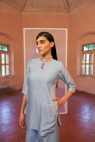 Kurta Co-Ord set is a perfect dress for welcome parties, girls bruch, lunchion, casual catchup