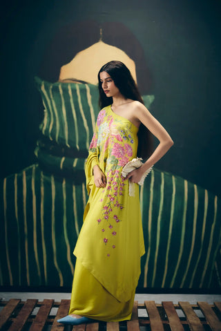 Statement yellow Natsu co-ord set designed for modern luxury fashion, creating a refined occasion outfit for cocktail evenings, festive celebrations, wedding guest looks and glamorous social gatherings.