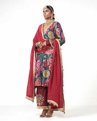 Full-length shot of the complete Deewani Choga Set ensemble, a festive designer kurta set by Rishi and Vibhuti.