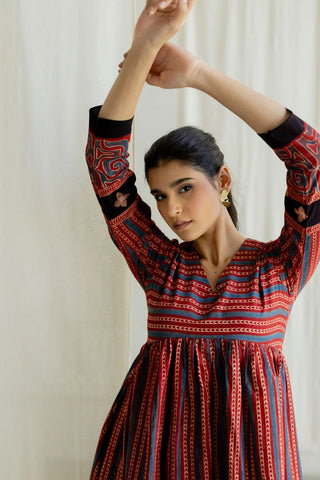 Veha red and indigo striped cotton V-neck flared midi dress, boho festive - printed sleeve band detail