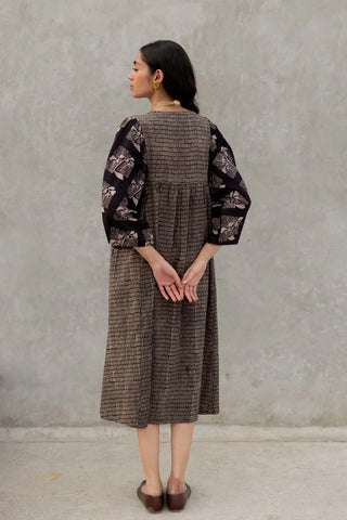 Inari grey and black cotton kaftan sleeve midi dress, boho hand block print - back view
